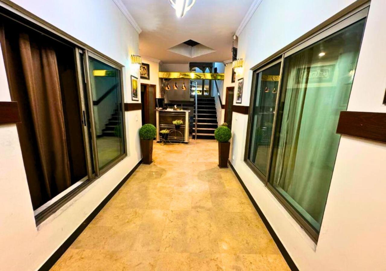 Doves Inn Hotel Kalma Chowk ลาฮอร์ ภายนอก รูปภาพ